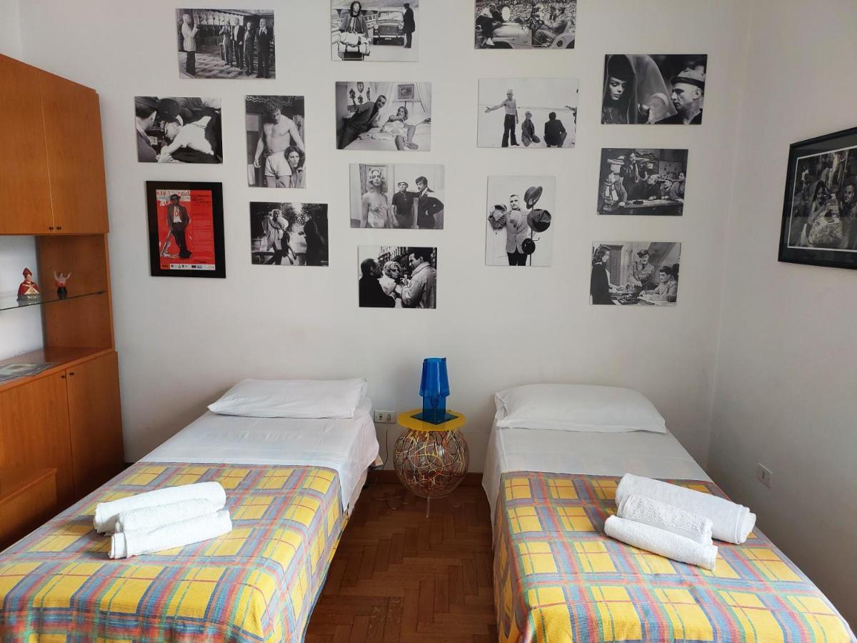 Bella Napoli Art Gallery Buitenkant foto